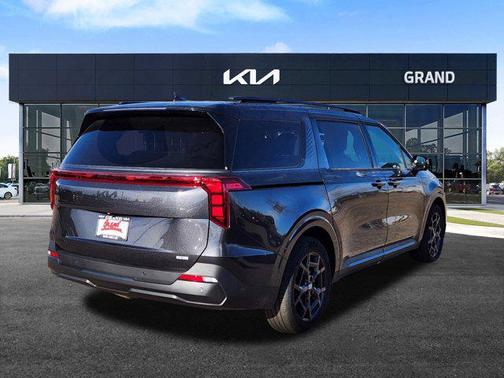 2025 Kia Carnival Hybrid SX