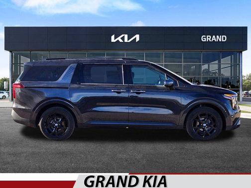 2025 Kia Carnival Hybrid SX