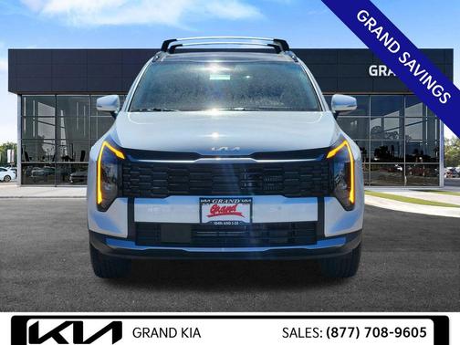 Snow White Pearl 2026 Kia Sportage Hybrid EX