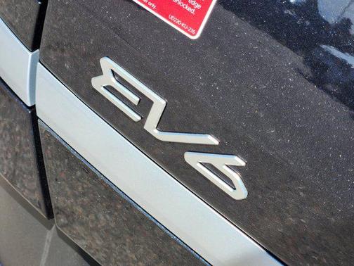2025 Kia EV6 Light Long Range