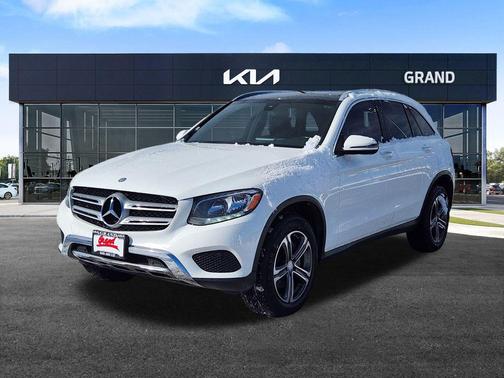 2017 Mercedes-Benz GLC 300 4MATIC