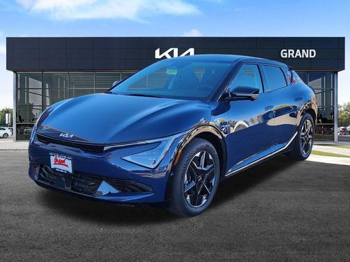 2025 Kia EV6 Wind