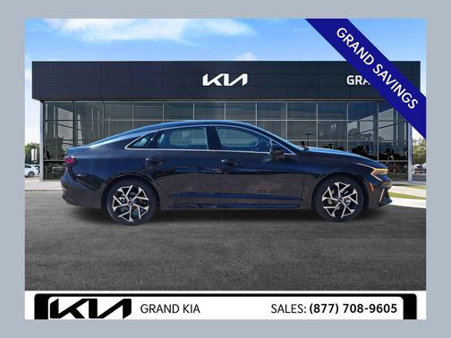 2025 Kia K5 EX
