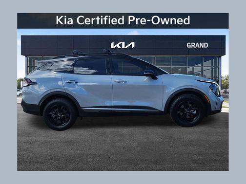 Wolf Gray/Ebony Black Roof 2024 Kia Sportage S