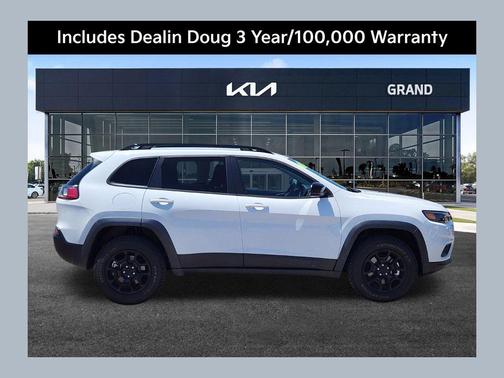 2022 Jeep Cherokee X 4x4