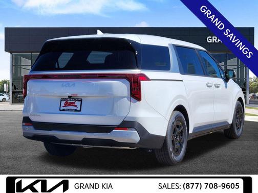 Snow White Pearl 2026 Kia Carnival LXS