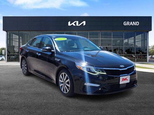 2019 Kia Optima EX