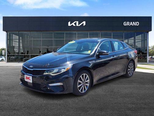 2019 Kia Optima EX