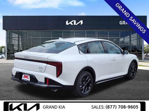 2025 Kia K4 GT-Line Turbo