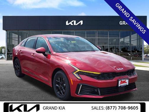 2025 Kia K5 LXS