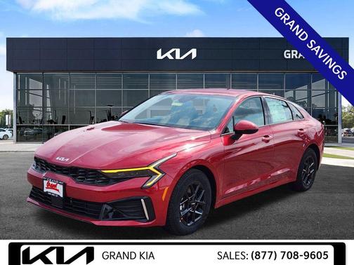 2025 Kia K5 LXS