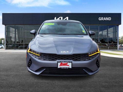 2022 Kia K5 EX