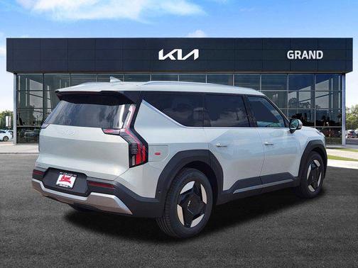 2026 Kia EV9 Wind