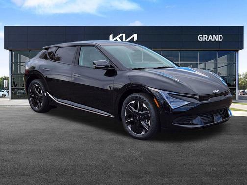 2025 Kia EV6 Wind