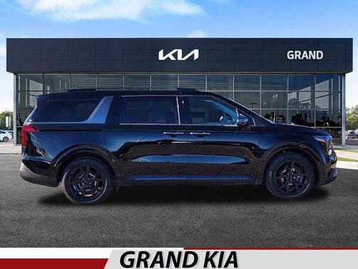 2025 Kia Carnival Hybrid SX