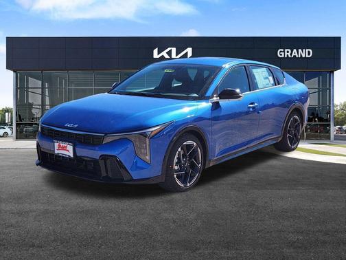 2025 Kia K4 GT-Line