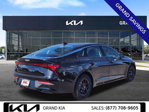 2025 Kia K5 LXS