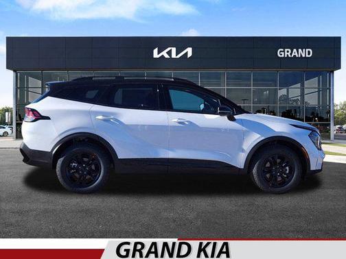 2025 Kia Sportage S