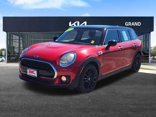 2017 MINI Clubman Cooper
