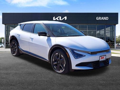 2025 Kia EV6 Wind