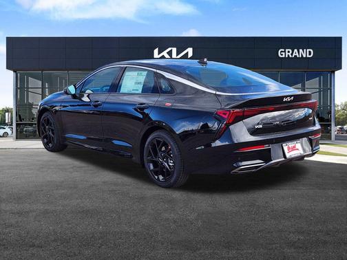 2026 Kia K5 GT-Line AWD