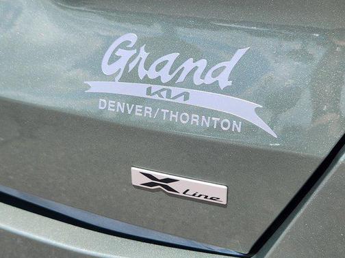 2025 Kia Sorento SX