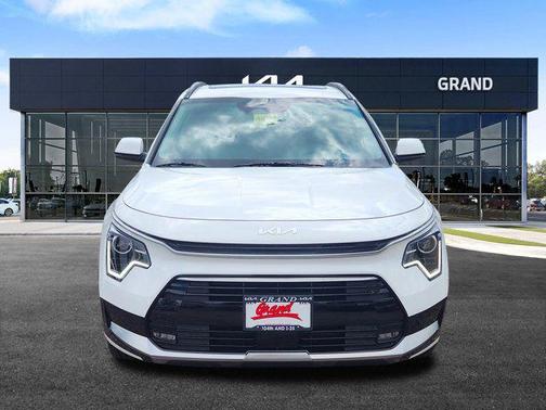 2025 Kia Niro Touring