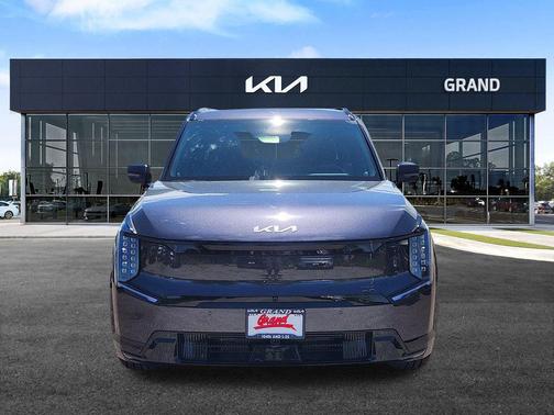 2026 Kia EV9 Land