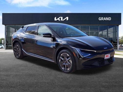 2025 Kia EV6 Light Long Range