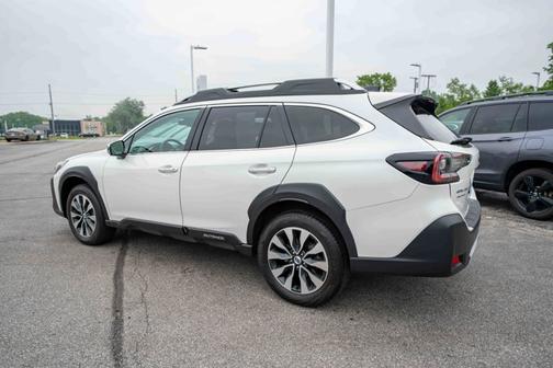 2024 Subaru Outback Touring XT