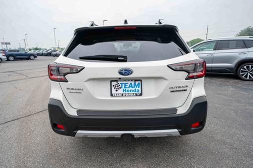 2024 Subaru Outback Touring XT