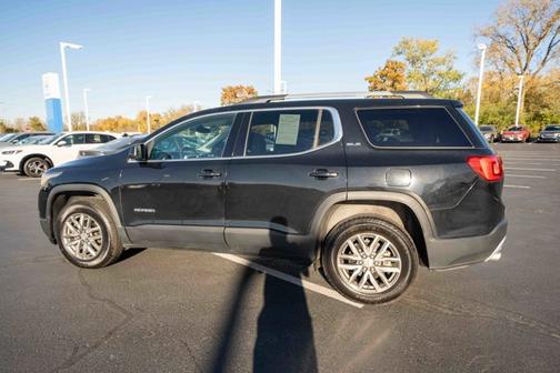 2019 GMC Acadia SLE-2