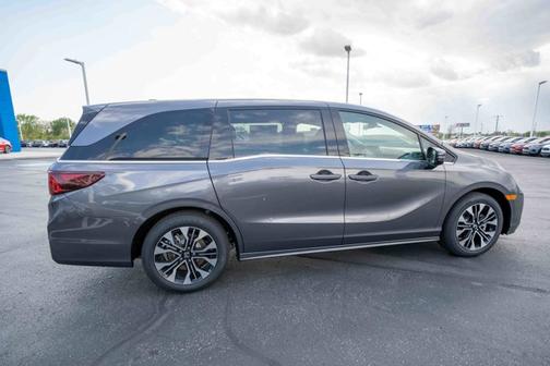 Modern Steel Metallic 2026 Honda Odyssey Elite