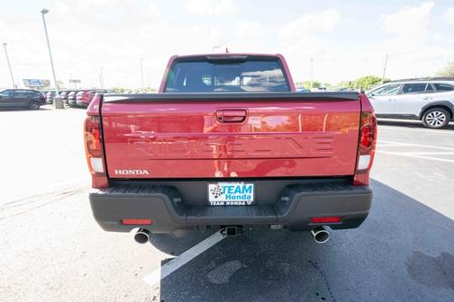 Radiant Red Metallic II 2026 Honda Ridgeline RTL