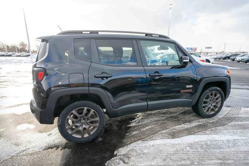2016 Jeep Renegade 75th Anniversary