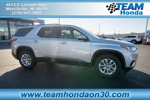 2019 Chevrolet Traverse LT Cloth