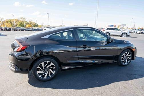 2017 Honda Civic LX-P