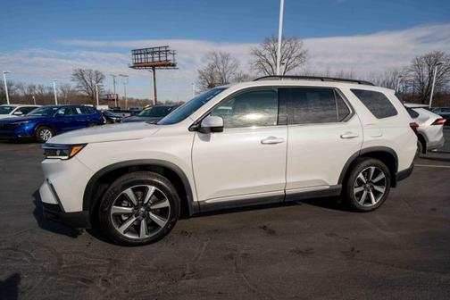 2023 Honda Pilot Elite