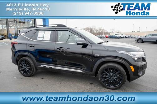 2022 Kia Seltos Nightfall