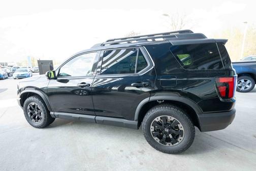 Crystal Black Pearl 2026 Honda Passport TrailSport Elite