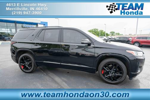 Mosaic Black Metallic 2021 Chevrolet Traverse Premier