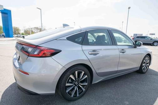 2022 Honda Civic EX-L