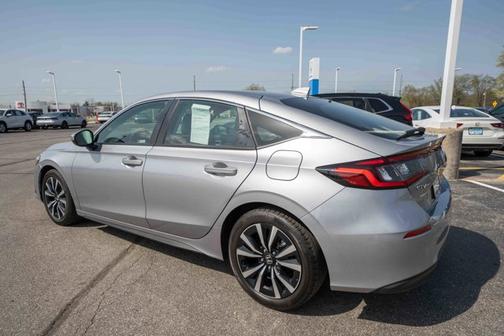 2022 Honda Civic EX-L
