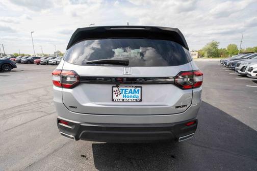Lunar Silver Metallic 2025 Honda Pilot Sport