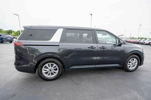 Panthera Metal 2024 Kia Carnival LX