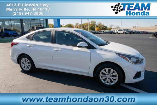 2022 Hyundai Accent SE