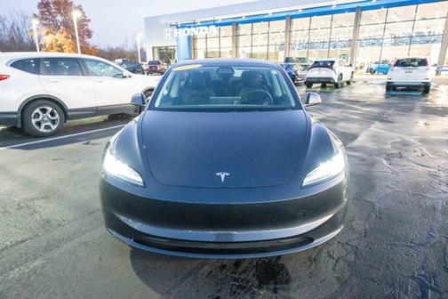 2024 Tesla Model 3 Base