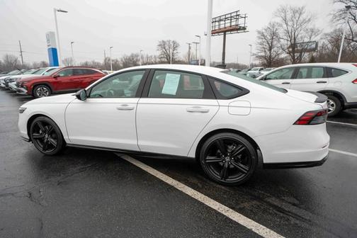 2023 Honda Accord Hybrid Sport-L