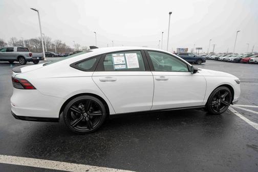 2023 Honda Accord Hybrid Sport-L