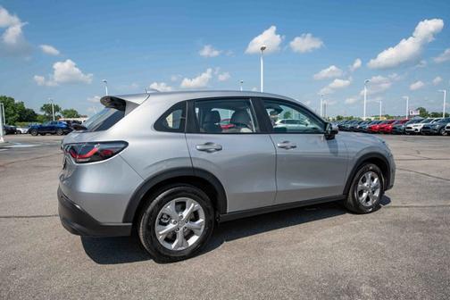 2025 Honda HR-V LX